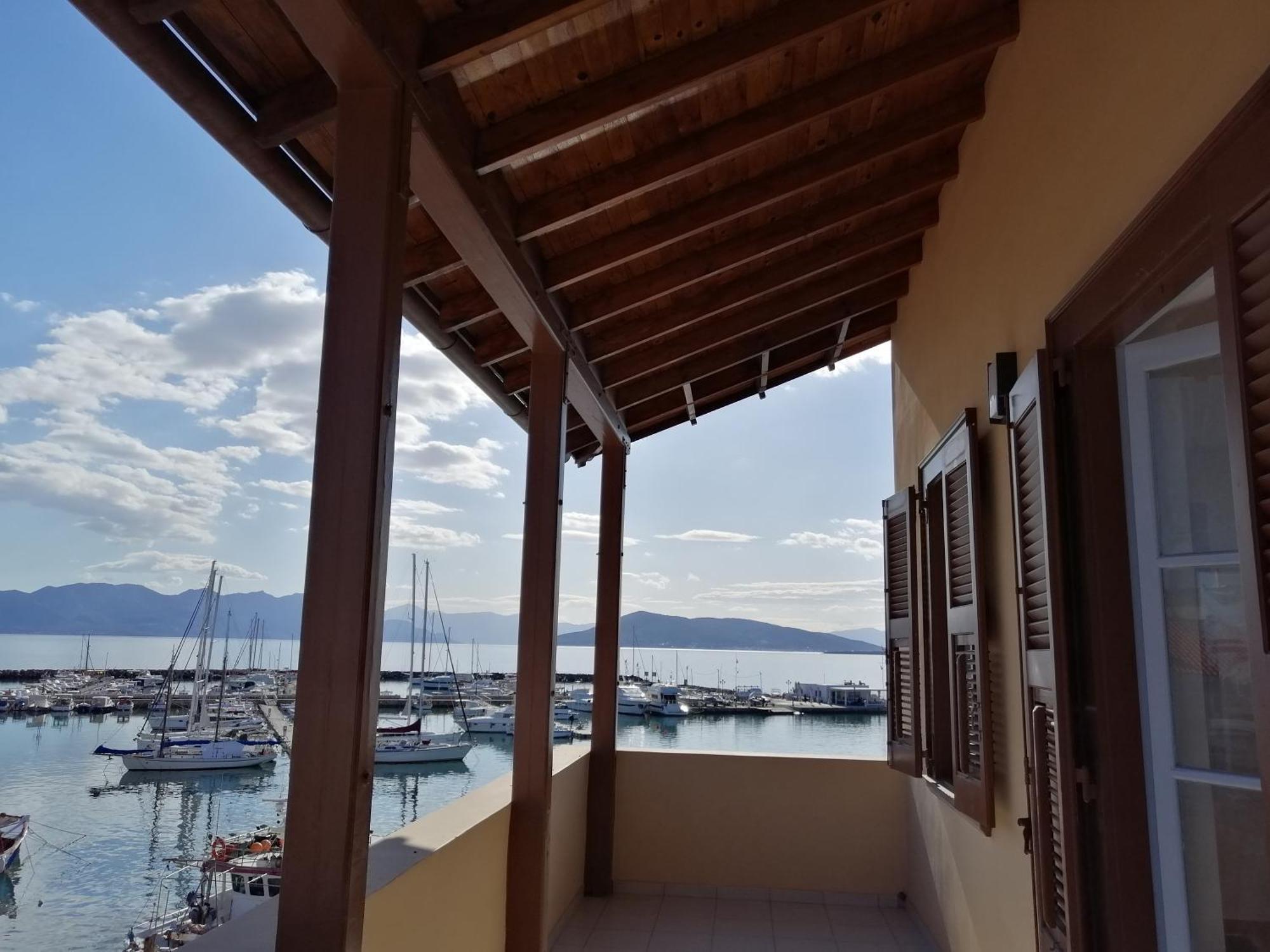 Aegina Port Apt 2-Διαμέρισμα Στο Λιμάνι Της Αίγινας 2 Cameră foto